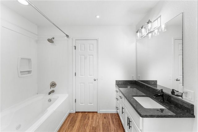 521 Prairie Street, Lowell, AR 72745