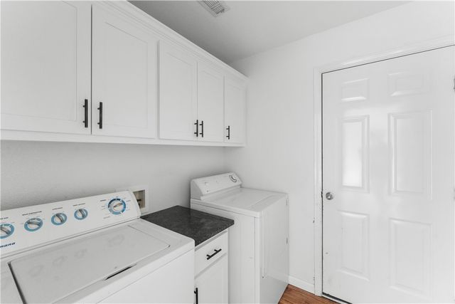 521 Prairie Street, Lowell, AR 72745