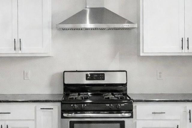 521 Prairie Street, Lowell, AR 72745