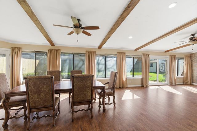 1760 Acorn Lane, Hurst, TX 76054