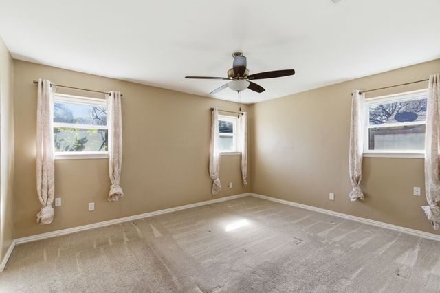 1760 Acorn Lane, Hurst, TX 76054