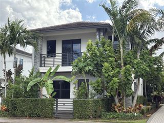 8217 NW 46th Street, Doral, FL 33166