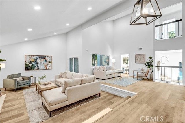 27064 Esward Drive, Calabasas, CA 91301