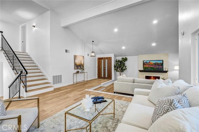 27064 Esward Drive, Calabasas, CA 91301