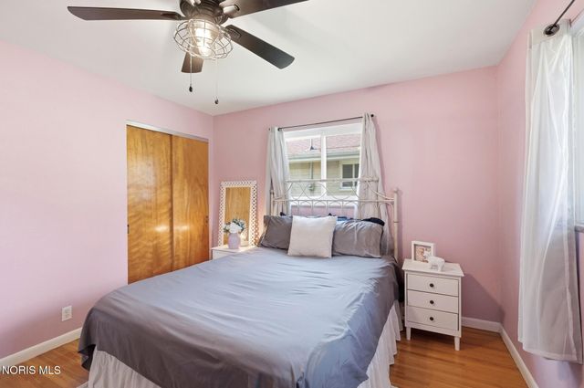 6051 E Benalex Drive, Toledo, OH 43612