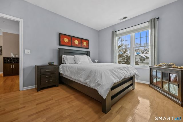 105 Richards Avenue 1407, Norwalk, CT 06854