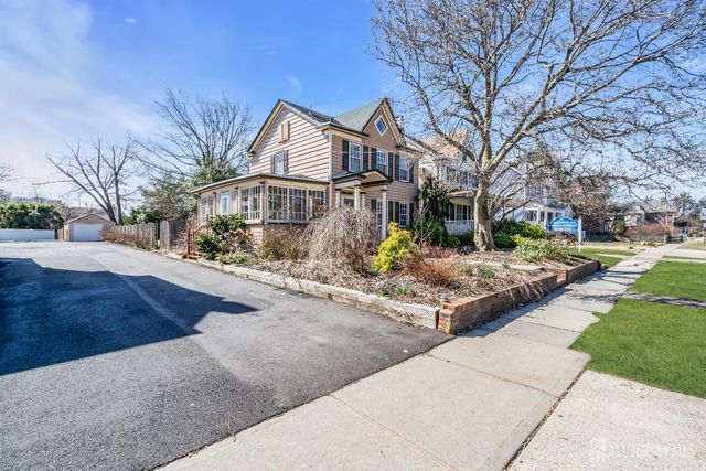 65 Green Street, Woodbridge Proper, NJ 07095