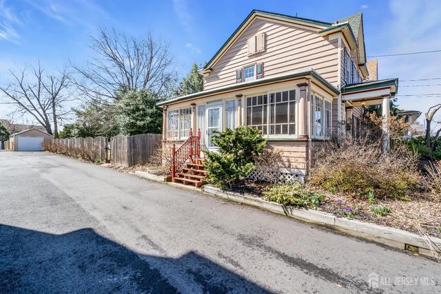 65 Green Street, Woodbridge Proper, NJ 07095