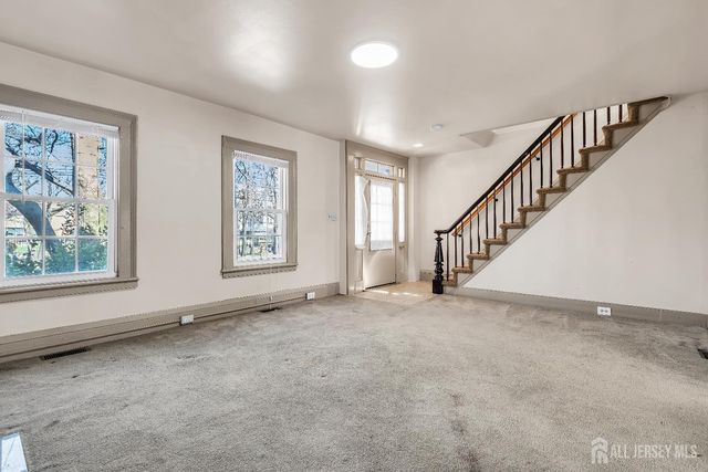 65 Green Street, Woodbridge Proper, NJ 07095