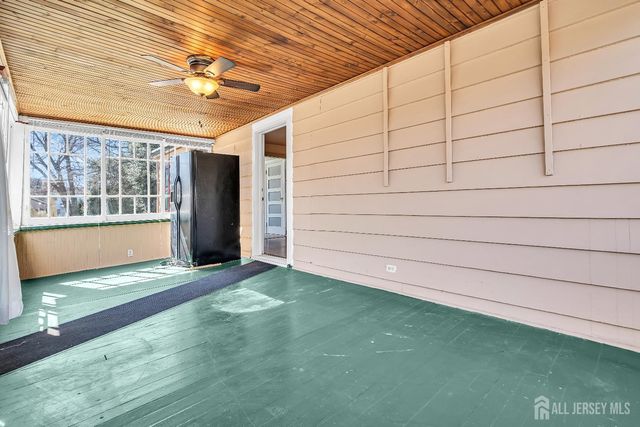 65 Green Street, Woodbridge Proper, NJ 07095