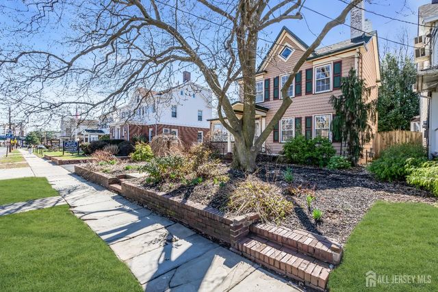 65 Green Street, Woodbridge Proper, NJ 07095
