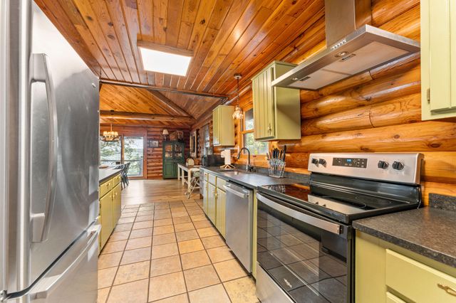 2935 State Highway 265, Hollister, MO 65672