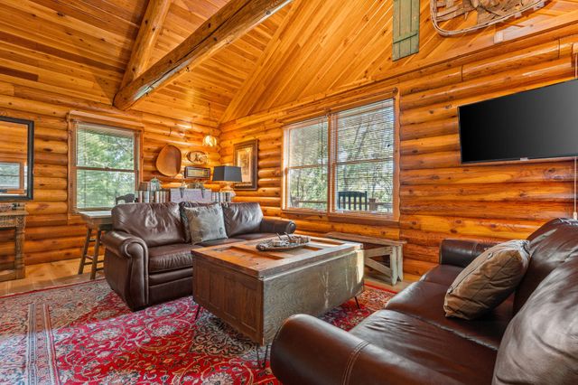 2935 State Highway 265, Hollister, MO 65672