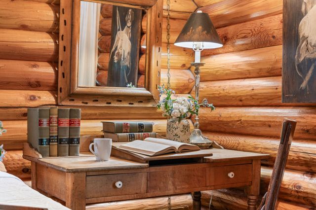 2935 State Highway 265, Hollister, MO 65672