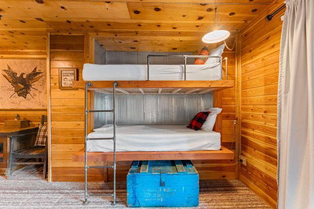 2935 State Highway 265, Hollister, MO 65672