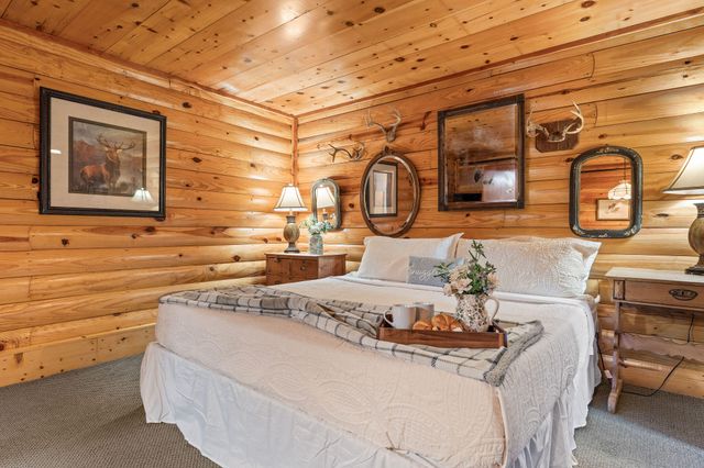 2935 State Highway 265, Hollister, MO 65672