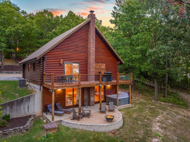 2935 State Highway 265, Hollister, MO 65672