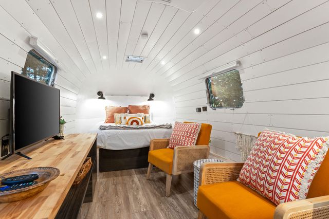 2935 State Highway 265, Hollister, MO 65672