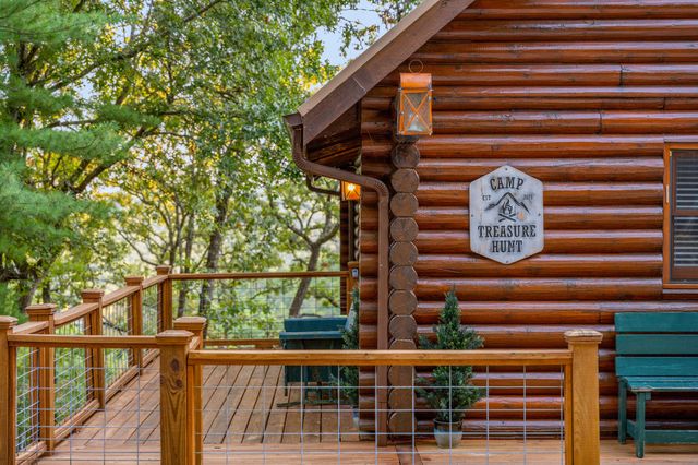 2935 State Highway 265, Hollister, MO 65672