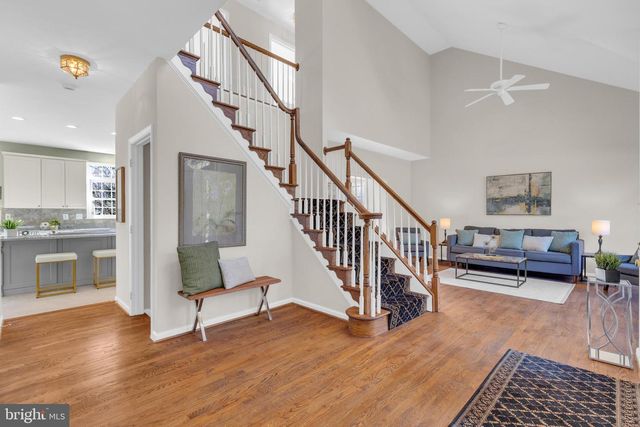 7726 OX RD, Fairfax Station, VA 22039