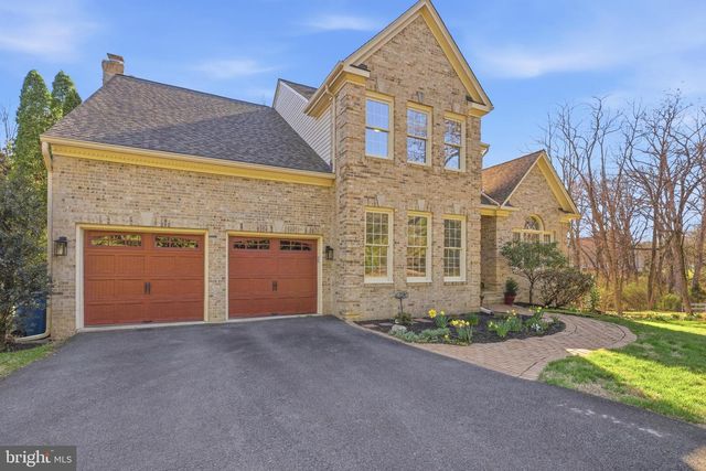 7726 OX RD, Fairfax Station, VA 22039