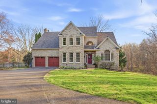 7726 OX RD, Fairfax Station, VA 22039