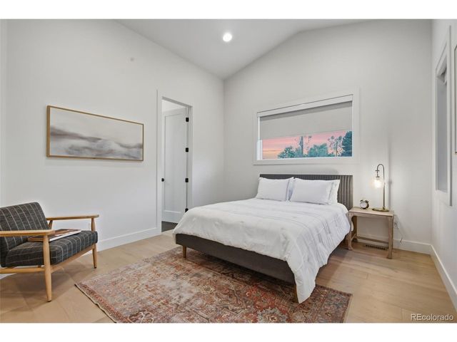 8230 W Tennessee Ct, Lakewood, CO 80226