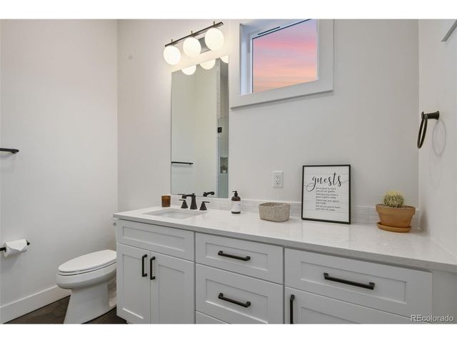 8230 W Tennessee Ct, Lakewood, CO 80226