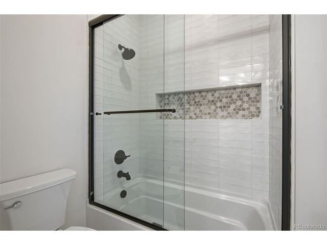 8230 W Tennessee Ct, Lakewood, CO 80226