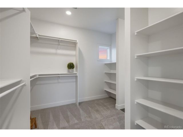 8230 W Tennessee Ct, Lakewood, CO 80226