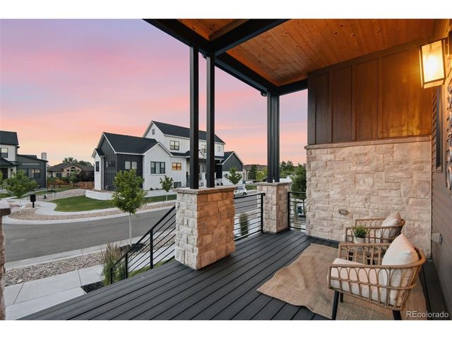 8230 W Tennessee Ct, Lakewood, CO 80226