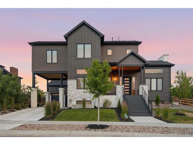 8230 W Tennessee Ct, Lakewood, CO 80226