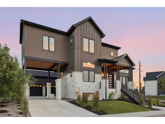8230 W Tennessee Ct, Lakewood, CO 80226