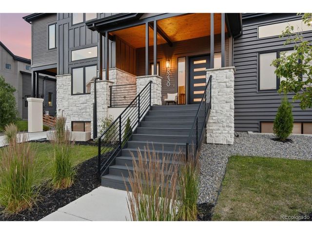 8230 W Tennessee Ct, Lakewood, CO 80226