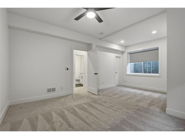 8230 W Tennessee Ct, Lakewood, CO 80226