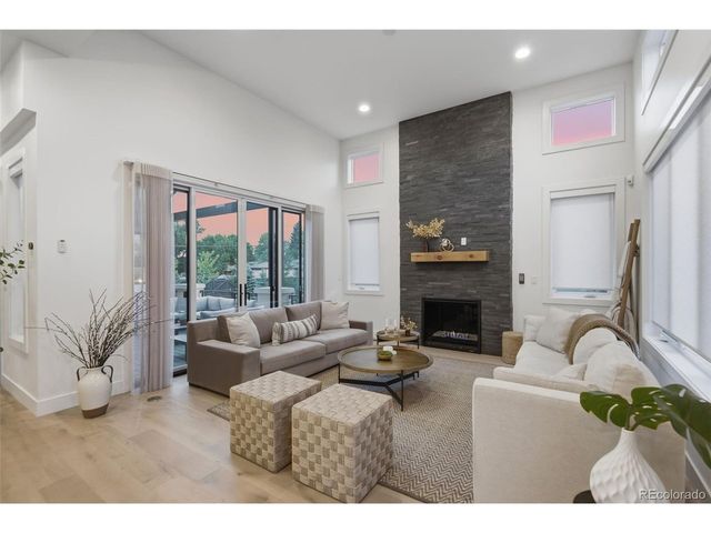 8230 W Tennessee Ct, Lakewood, CO 80226