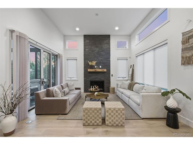 8230 W Tennessee Ct, Lakewood, CO 80226