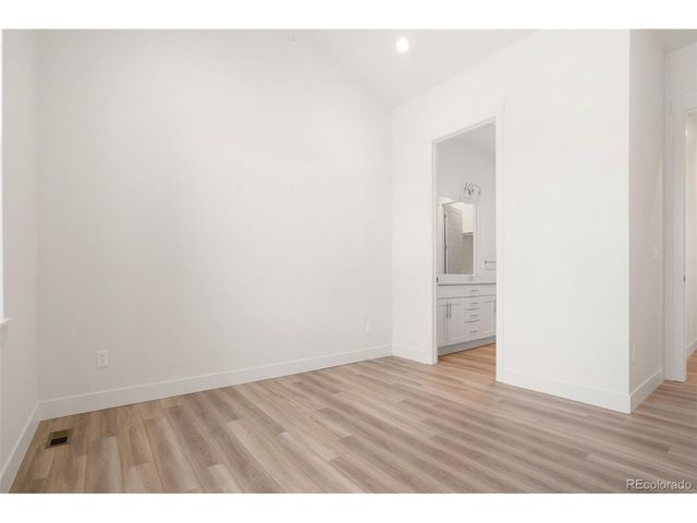 2978 Fleet Dr 2, Fort Collins, CO 80524