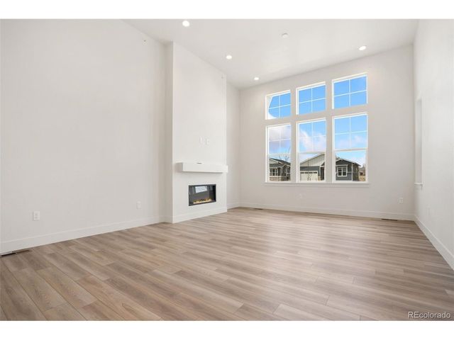 2978 Fleet Dr 2, Fort Collins, CO 80524