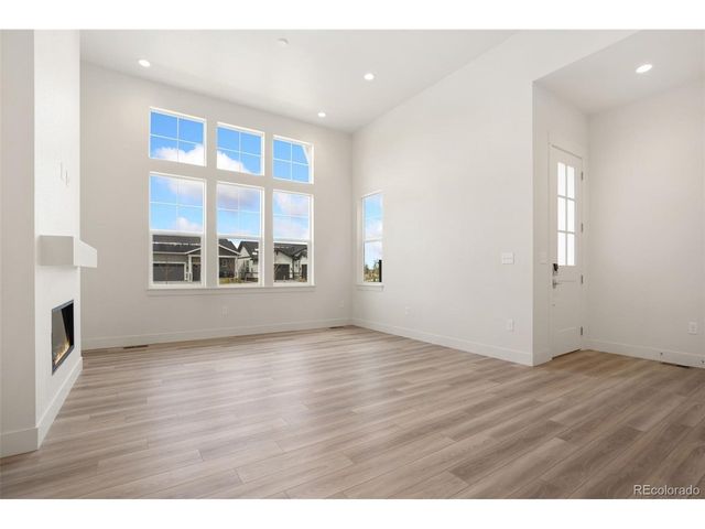 2978 Fleet Dr 2, Fort Collins, CO 80524