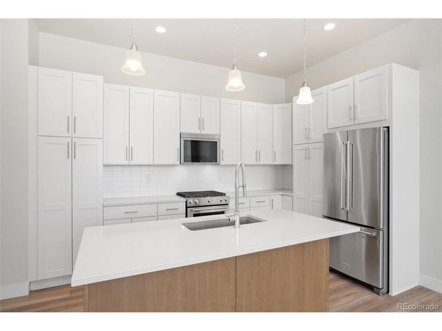 2978 Fleet Dr 2, Fort Collins, CO 80524