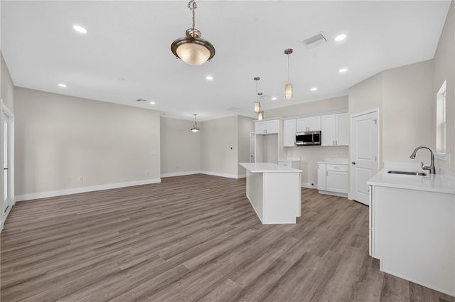 631 S ANCHOR DRIVE, Deltona, FL 32725