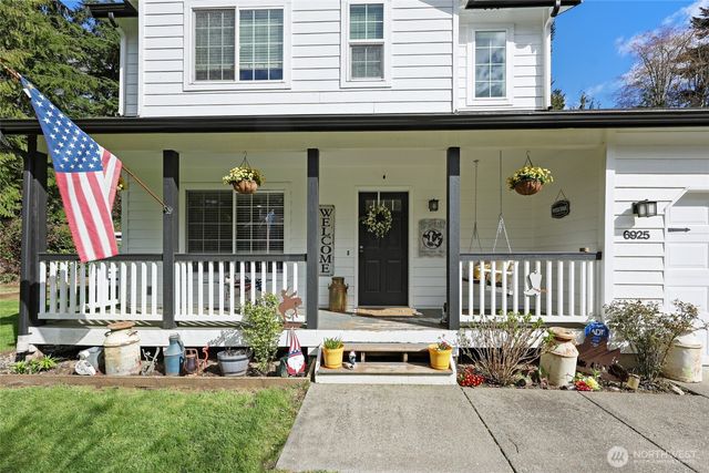 6925 E Filmore Street, Port Orchard, WA 98366