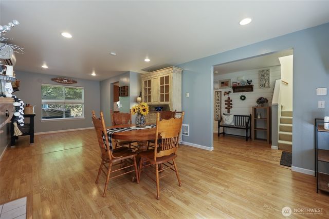 6925 E Filmore Street, Port Orchard, WA 98366