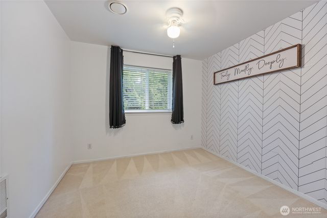 6925 E Filmore Street, Port Orchard, WA 98366