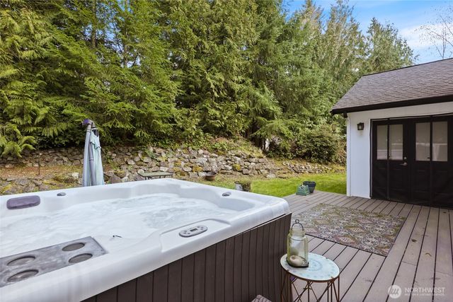 6925 E Filmore Street, Port Orchard, WA 98366