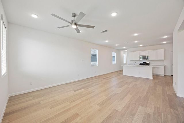 223 Hornet ST, Elgin, TX 78621