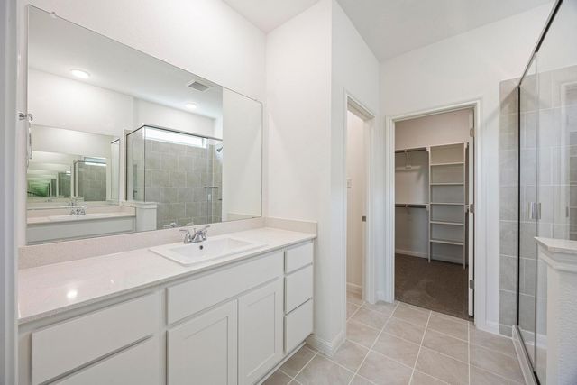223 Hornet ST, Elgin, TX 78621
