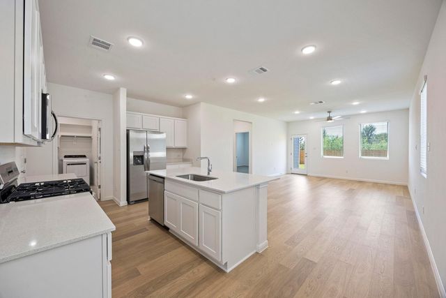 223 Hornet ST, Elgin, TX 78621