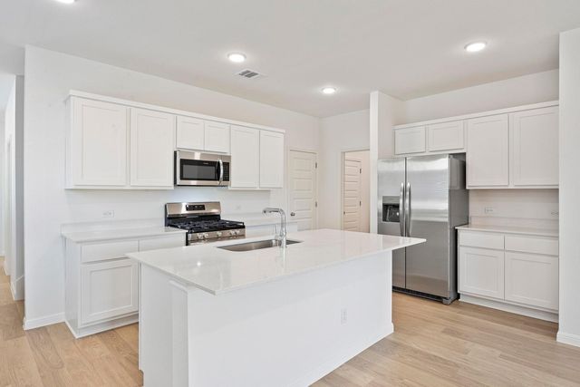 223 Hornet ST, Elgin, TX 78621